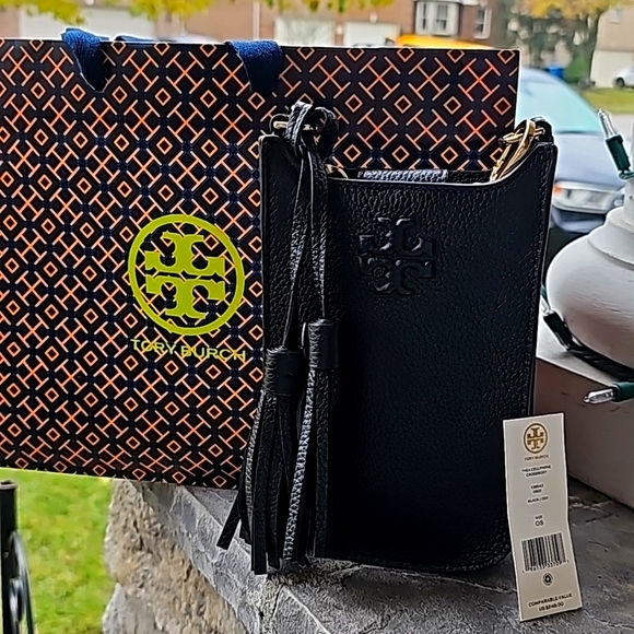 Tory Burch Handbags - NWT Tory Burch Thea Cellphone Crossbody